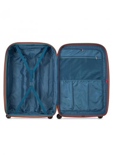 Чемодан на колесах