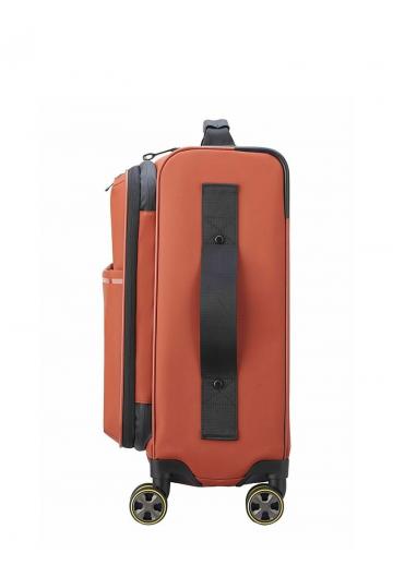 Чемодан на колесах