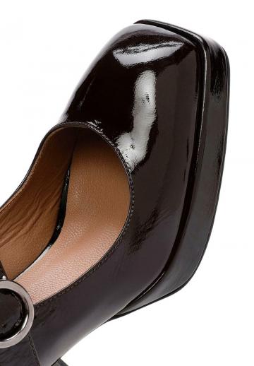 Туфли с ремешком