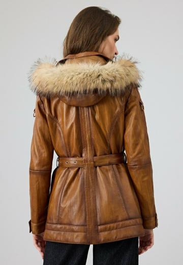 Пальто из искусственной кожи