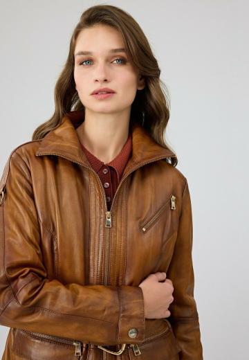 Пальто из искусственной кожи