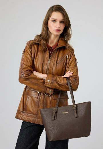 Пальто из искусственной кожи