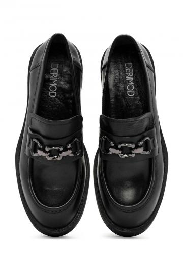 Туфли с высоким носом