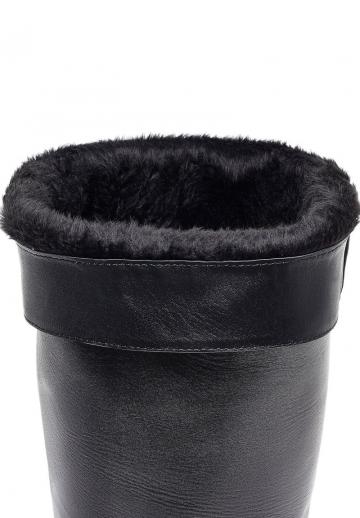 Зимние ботинки