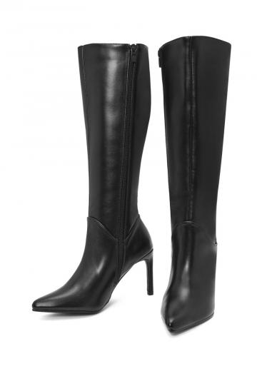 Высокие сапоги