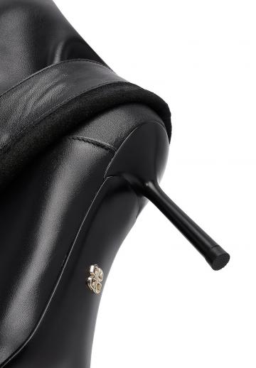 Высокие сапоги