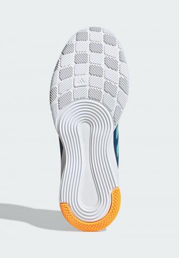 Тренировочные кроссовки