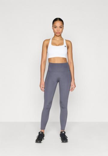 Спортивный бюстгальтер