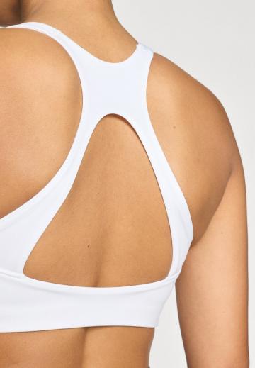 Спортивный бюстгальтер