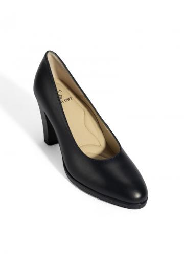 Туфли с высоким носом