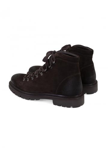 Ботинки на шнуровке