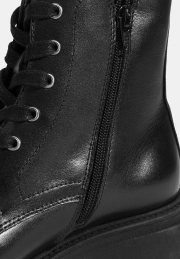 Полусапожки на платформе