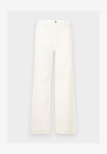 Клешеные джинсы