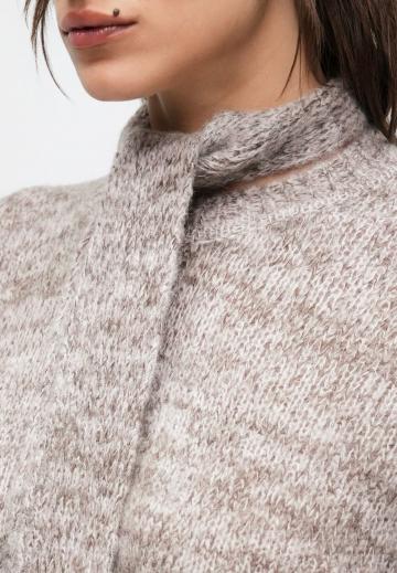 Вязаное платье