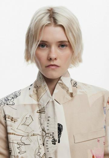 Короткое пальто