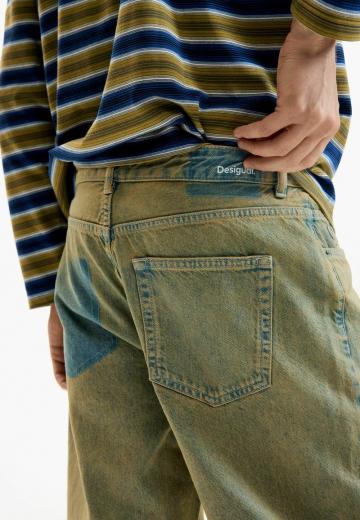 Прямые джинсы