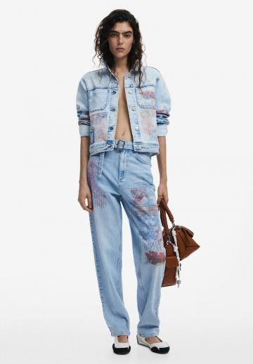 Джинсовая куртка