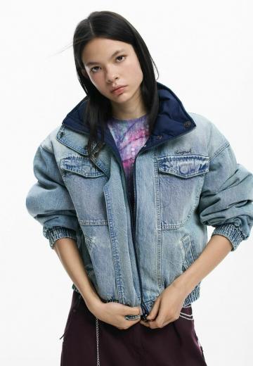 Джинсовая куртка