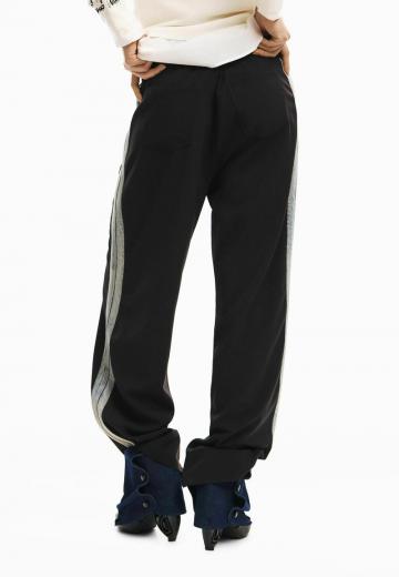 Свободные джинсы