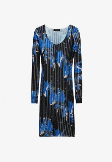 Платье футляр