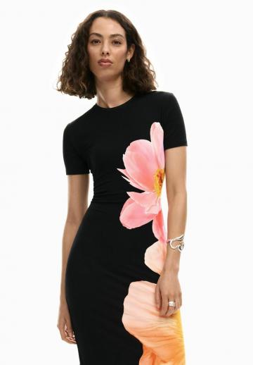 Платье футляр