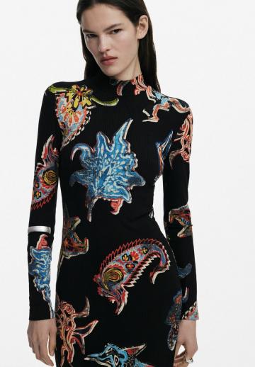 Платье футляр