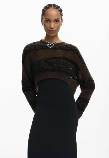 Вязаное платье