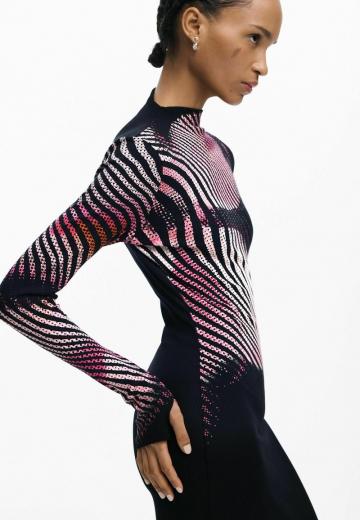 Вязаное платье