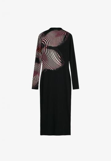 Вязаное платье