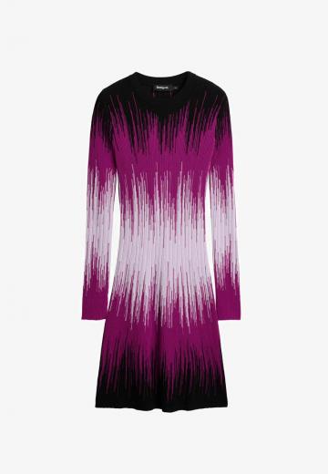 Платье футляр