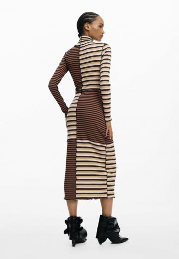 Платье футляр