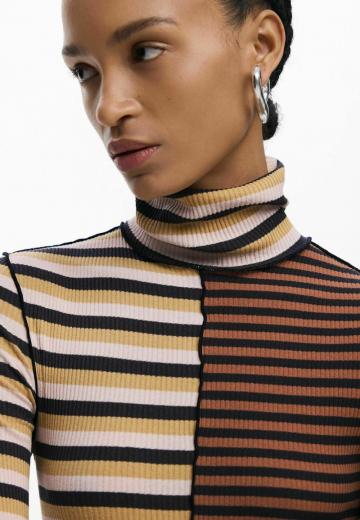 Платье футляр