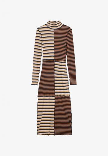 Платье футляр