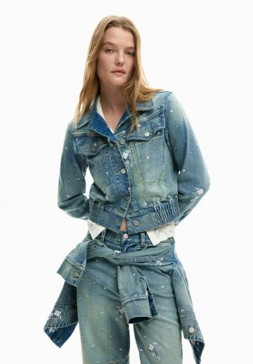 Джинсовая куртка