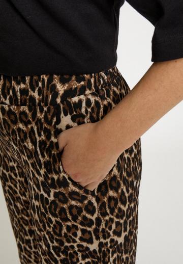 Прямые брюки