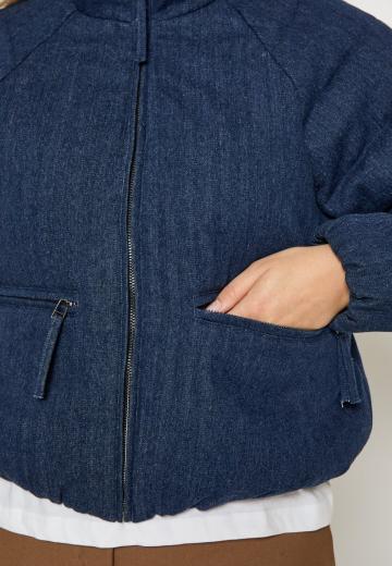 Джинсовая куртка
