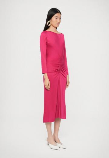 Коктейльное платье