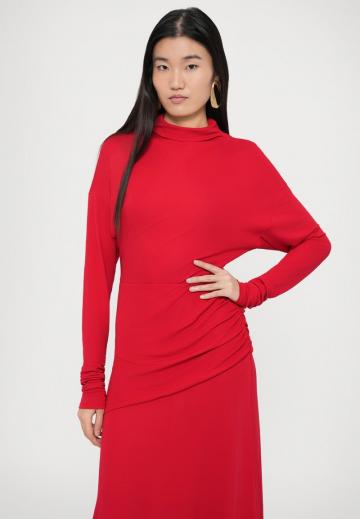 Коктейльное платье