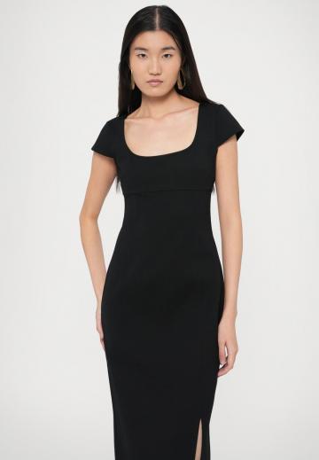 Коктейльное платье