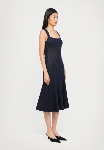 Джинсовое платье