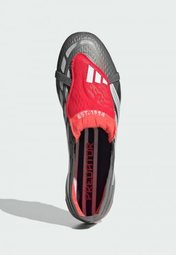 Футбольные бутсы