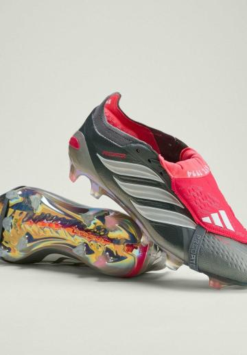 Футбольные бутсы