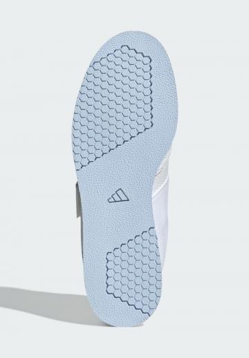 Тренировочные кроссовки