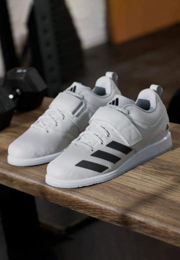 Тренировочные кроссовки