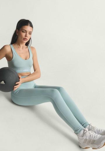 Спортивный бюстгальтер