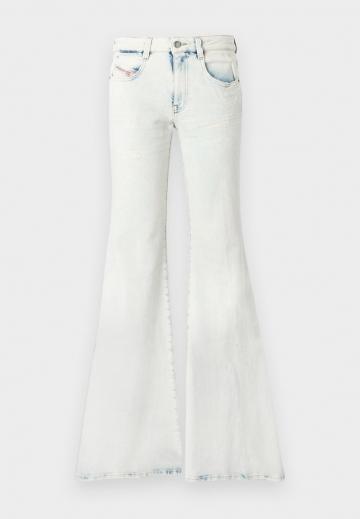 Узкие джинсы