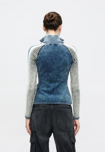 Вязаная кофта