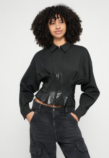 Короткая куртка