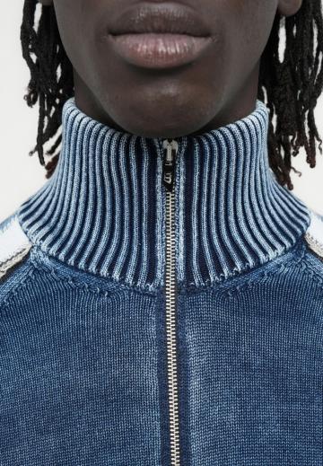 Вязаная кофта