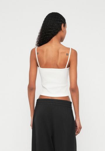 Топ на бретельках